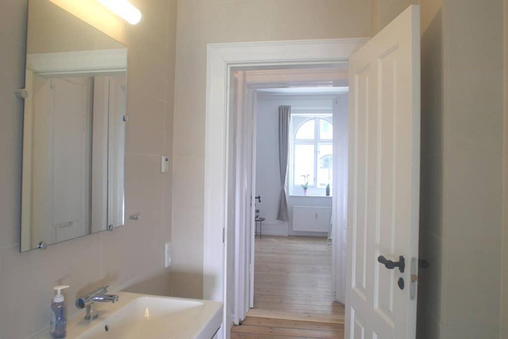 Next To New Harbor / 3 Bedroom & 2 Bath Rooms Κοπεγχάγη Εξωτερικό φωτογραφία